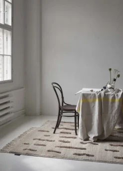 Sera Helsinki Laine knuten matta, off white - brun