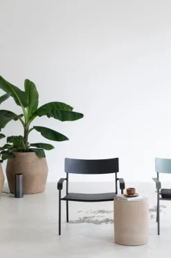 Serax August bred karmstol, svart