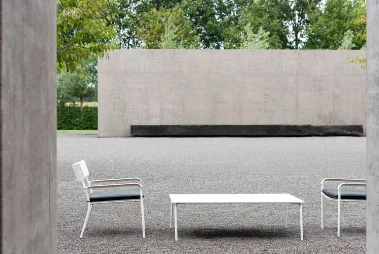 Serax August loungefåtölj, sand