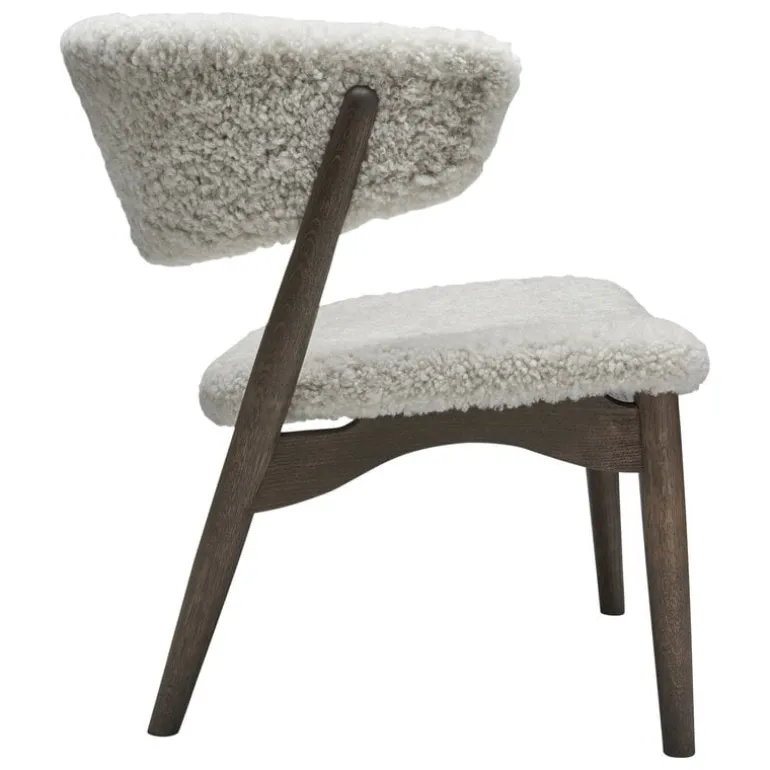 Sibast No 7 karmstol, helklädd, mörk oljad ek - fårskinn