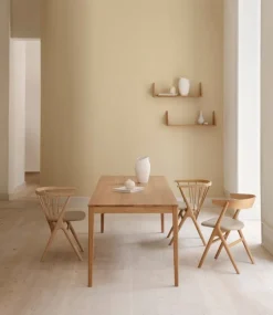 Sibast No 8 stol, oljad ek - honungsfärgat läder