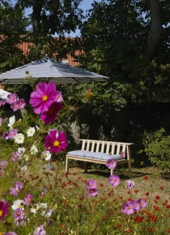 Skagerak Barriere utomhuskudde, 125 x 43 cm, havsblå rand