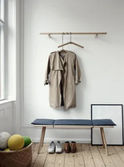 Skagerak Georg bänk, ek