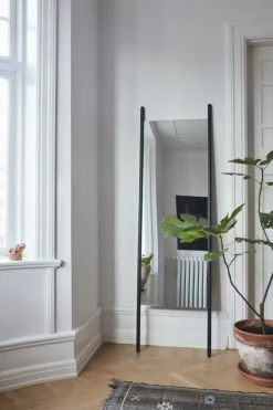 Skagerak Georg spegel, svart