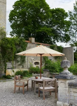 Skagerak Messina parasoll, ø 270 cm, randigt, guld - vitt