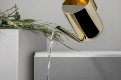 Skultuna Nurture vattenkanna, mässing