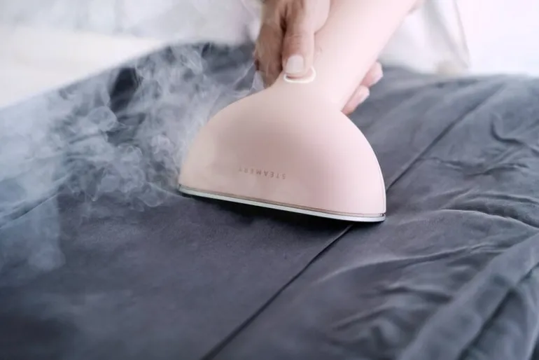 Steamery Cirrus No. 3 ångstrykjärn, rosé