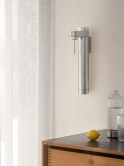 Stelton Brus kolsyremaskin, väggfäste, stål