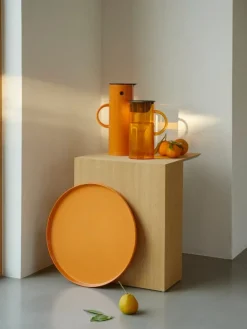 Stelton EM serveringsbricka, 40 cm, saffransgul