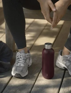 Stelton Keep Cool vattenflaska, 0,6 l, bär