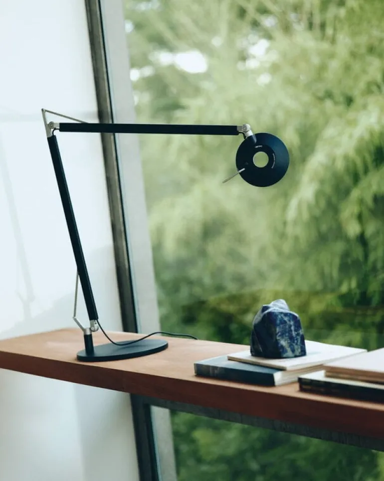 Stilnovo Torino bordslampa, 2700 K, djupblå