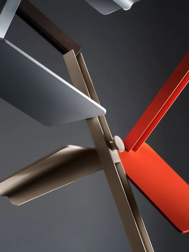 String Furniture Museum sidobord, aluminum