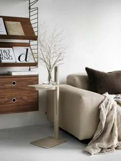 String Furniture String byrå med 2 lådor, 58 x 30 cm, valnöt