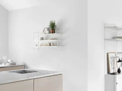 String Furniture String golvgavlar, 200 x 30 cm, 2-pack, vit