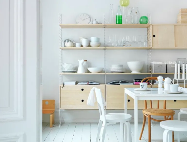 String Furniture String golvgavel, 200 x 30 cm, 1-pack, vit