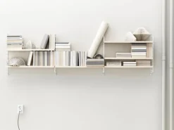 String Furniture String Pocket hylla, ask - vit