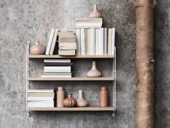 String Furniture String Pocket hylla, ek - vit