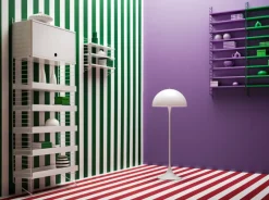 String Furniture String skåp med flipdörr, 58 x 30 cm, vit