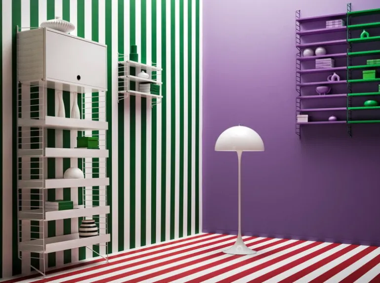 String Furniture String skåp med flipdörr, 78 x 30 cm, vit