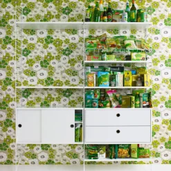 String Furniture String tidningshylla, 78 x 30 cm, vit stål