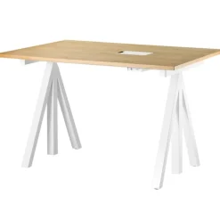 String Furniture String Works höj- och sänkbart skrivbord, 120 cm, ek