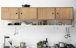 String Furniture Stringskåp med dörr, 58 x 30 cm, ek