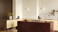 Tala Bower, pendellampa C360, med Sphere IV-lampa, vit