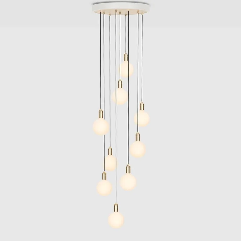 Tala Brass Nine taklampa med Sphere IV-lampor