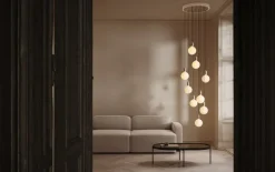 Tala Brass Nine taklampa med Sphere IV-lampor