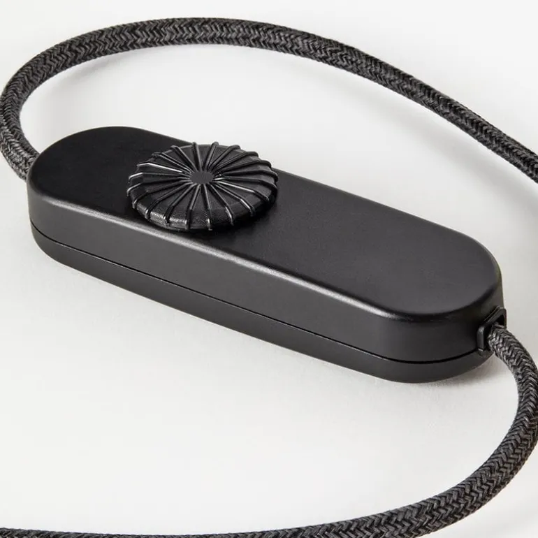 Tala Knuckle bordslampa, valnöt