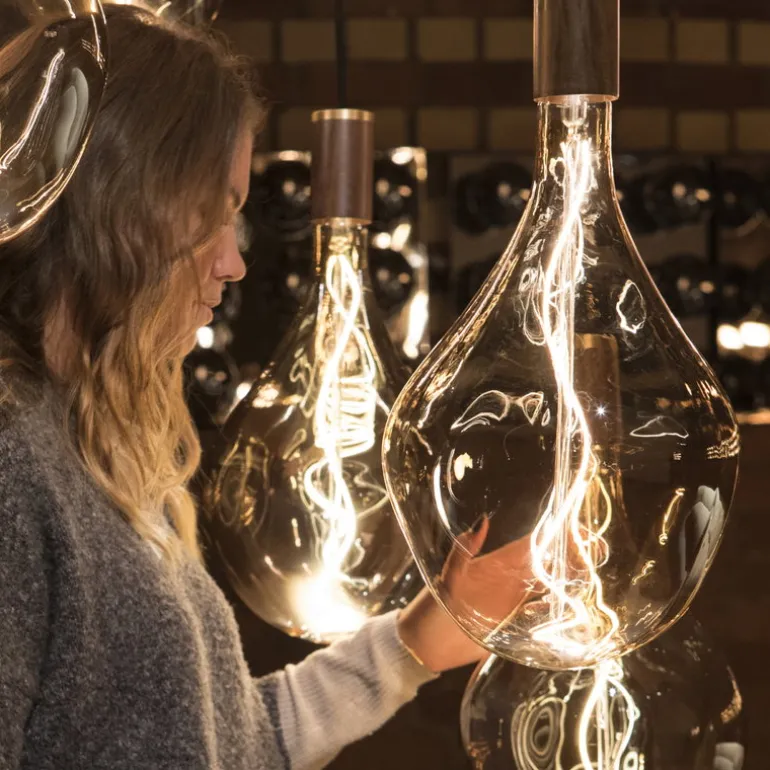 Tala Knuckle pendellampa, valnöt