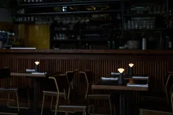 Tala Mantle bärbar lampa, granitsvart