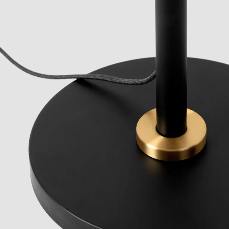 Tala Poise golvlampa, mässing