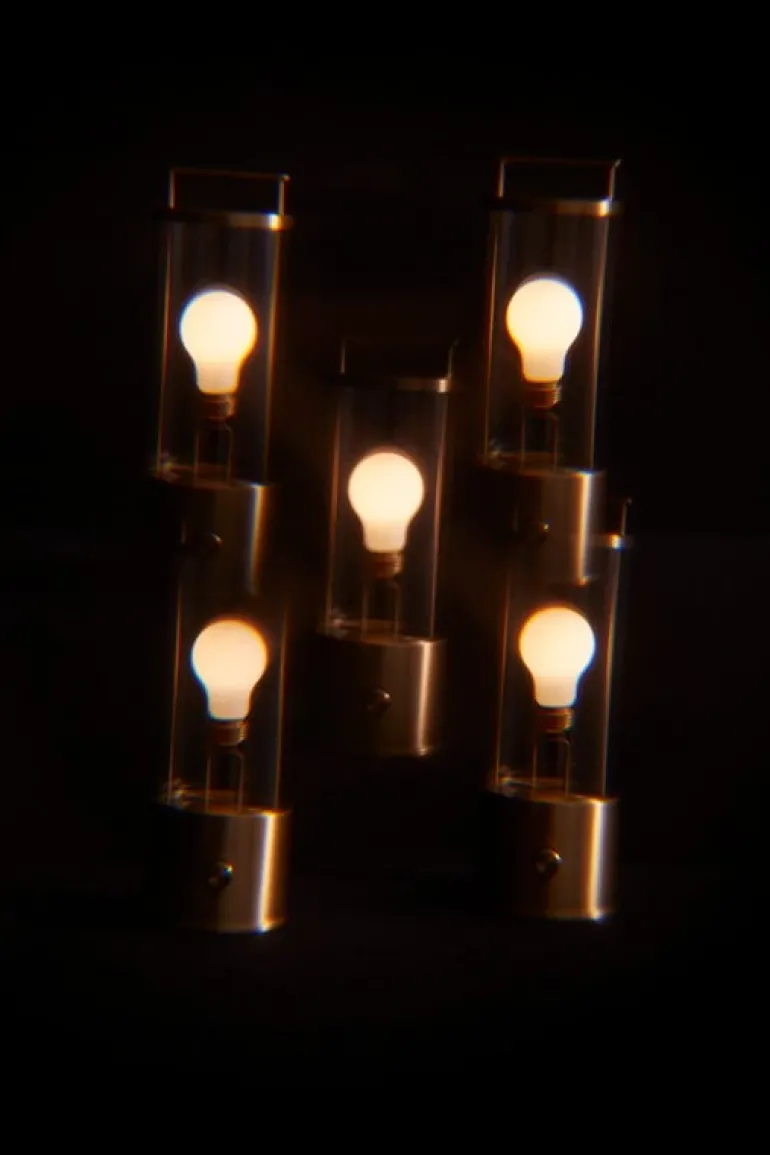 Tala The Muse bärbar lampa, mässing