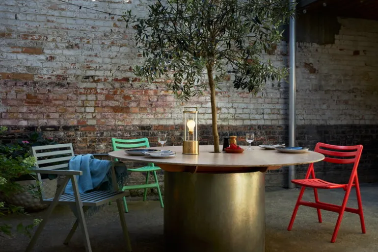 Tala The Muse bärbar lampa, mässing