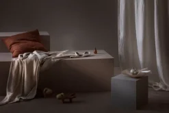 Tameko Lee bordsduk, naturfärgad