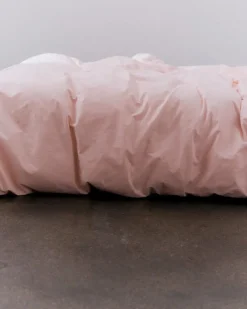 Tekla Dekorativt kuddfodral, 50 x 60 cm, kronbladsrosa