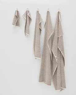 Tekla Gästhandduk, kodiakbruna ränder