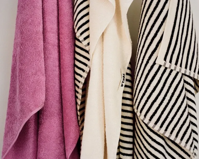 Tekla Handduk, kodiakbruna ränder