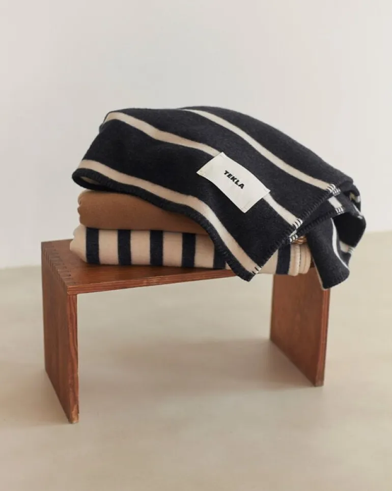 Tekla Lammullsfilt, 130 x 180 cm, skatastripig