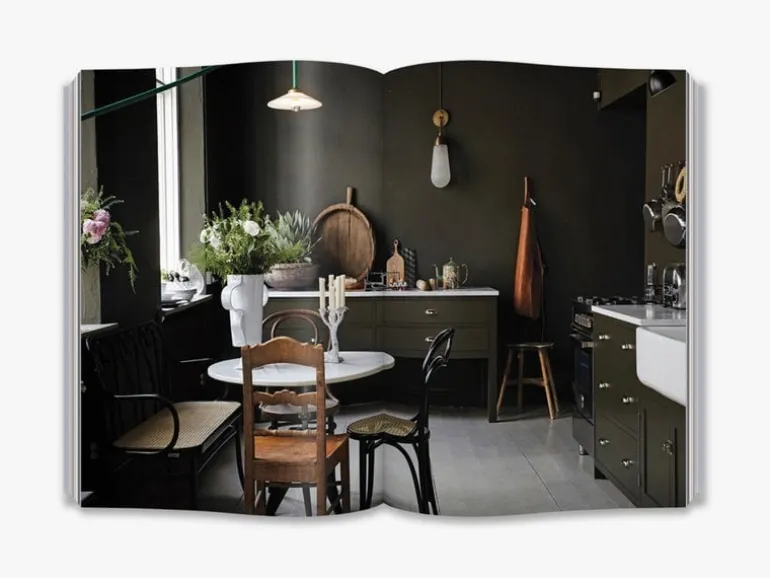 Thames & Hudson Real Nordic Living: Design. Food. Art. Travel.