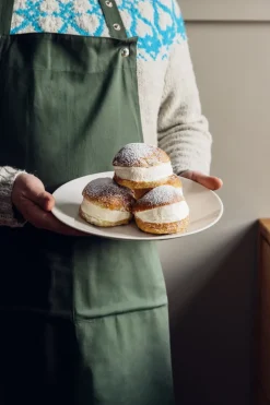 The Organic Company Förkläde med ficka, mörkgrön