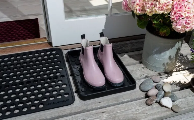 Tica Copenhagen Dot dörrmatta, 60 x 90 cm, svart