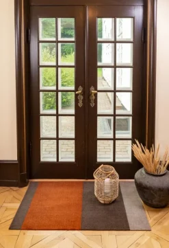 Tica Copenhagen Stripes horisontell matta, 90 x 130 cm, brun - terrakotta