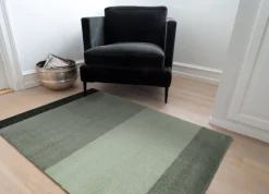 Tica Copenhagen Stripes horisontell matta, 90 x 130 cm, grön