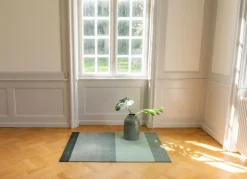 Tica Copenhagen Stripes horisontell matta, 90 x 130 cm, grön