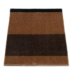 Tica Copenhagen Stripes Horizontal matta, 40 x 60 cm, konjak - mörkbrun - svart