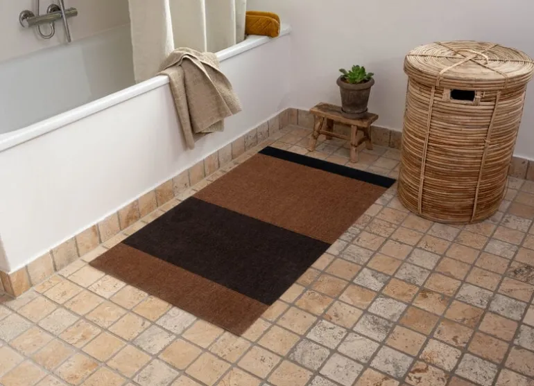 Tica Copenhagen Stripes Horizontal matta, 67 x 120 cm, konjak - mörkbrun - svart