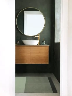 Tica Copenhagen Stripes Horizontal matta, 67 x 120 cm, grön