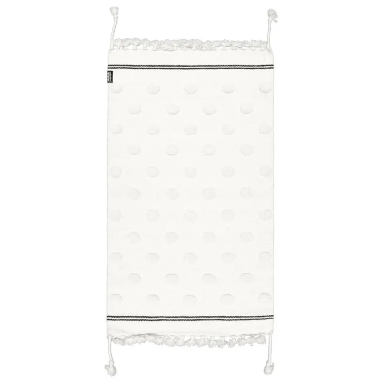 Tikau Pallo matta, vita prickar